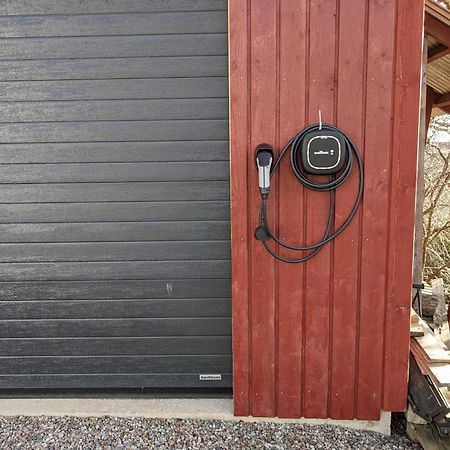 Trevlig Stuga Pa Landet, Centralt 8Km Fran Centrum 埃斯基尔斯蒂纳 外观 照片
