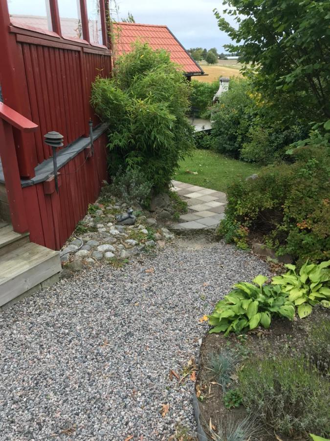 Trevlig Stuga Pa Landet, Centralt 8Km Fran Centrum 埃斯基尔斯蒂纳 外观 照片