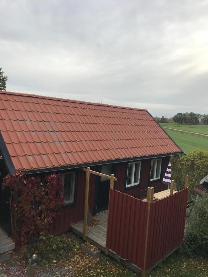 Trevlig Stuga Pa Landet, Centralt 8Km Fran Centrum 埃斯基尔斯蒂纳 外观 照片